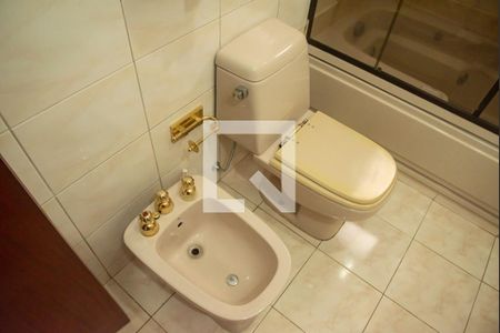 Apartamento à venda com 124m², 4 quartos e 3 vagasBanheiro da Suíte