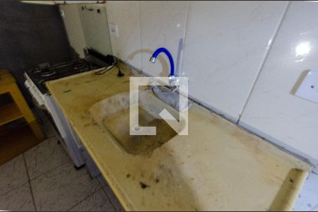 Cozinha de kitnet/studio para alugar com 1 quarto, 22m² em Jardim Paqueta (zona Norte), São Paulo