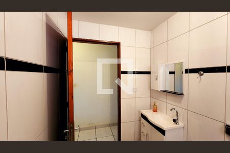 Casa à venda com 191m², 3 quartos e 1 vaga Casa à venda com 191m², 3 quartos e 1 vagaBanheiro