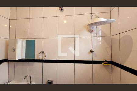 Casa à venda com 191m², 3 quartos e 1 vaga Casa à venda com 191m², 3 quartos e 1 vagaBanheiro 2