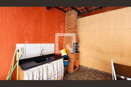 Casa à venda com 191m², 3 quartos e 1 vaga Casa à venda com 191m², 3 quartos e 1 vagaQuintal