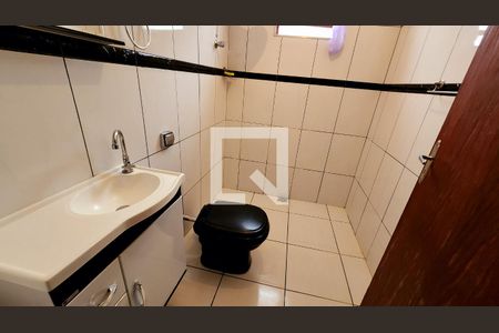 Casa à venda com 191m², 3 quartos e 1 vaga Casa à venda com 191m², 3 quartos e 1 vagaBanheiro 2