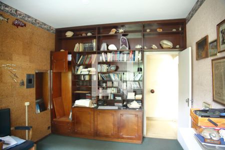 Casa à venda com 200m², 3 quartos e 4 vagasQuarto 3/ Escritório