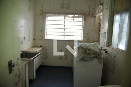 Casa à venda com 200m², 3 quartos e 4 vagasÁrea de Serviço