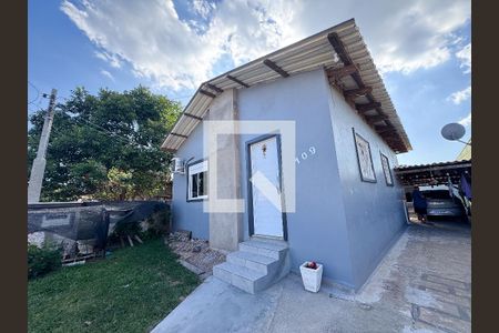 Casa à venda com 124m², 3 quartos e 2 vagas Casa à venda com 124m², 3 quartos e 2 vagasÁrea comum