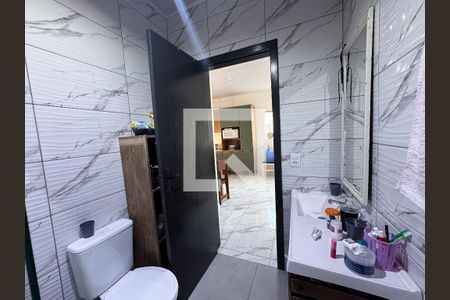 Casa à venda com 124m², 3 quartos e 2 vagas Casa à venda com 124m², 3 quartos e 2 vagasbanheiro