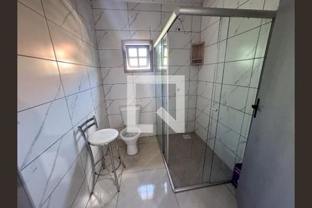 Casa à venda com 124m², 3 quartos e 2 vagas Casa à venda com 124m², 3 quartos e 2 vagascasa fundos banheiro