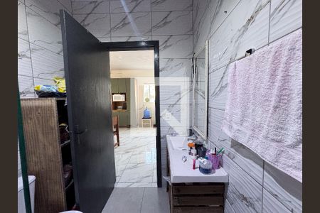 Casa à venda com 124m², 3 quartos e 2 vagas Casa à venda com 124m², 3 quartos e 2 vagasbanheiro