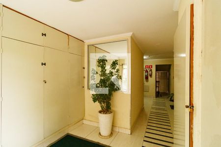 Apartamento para alugar com 74m², 2 quartos e 1 vagaÁrea comum