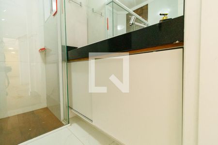 Apartamento para alugar com 74m², 2 quartos e 1 vagaBanheiro