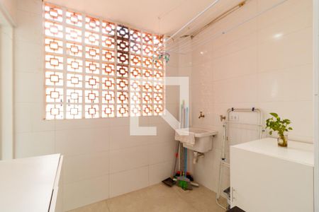 Apartamento para alugar com 74m², 2 quartos e 1 vagaÁrea de Serviço