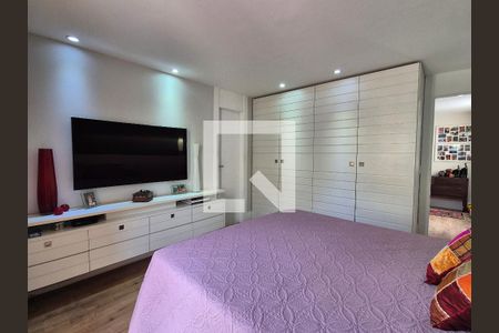 Apartamento à venda com 180m², 3 quartos e 2 vagasSuite 2