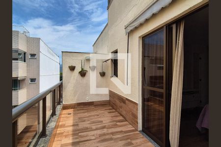 Apartamento à venda com 180m², 3 quartos e 2 vagasBanheiro da Suite 2