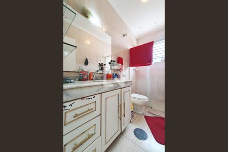 Casa à venda com 232m², 3 quartos e 2 vagasBanheiro Social 1