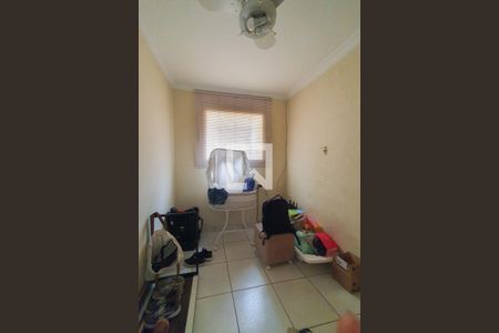 Casa à venda com 232m², 3 quartos e 2 vagasQuarto de Serviço