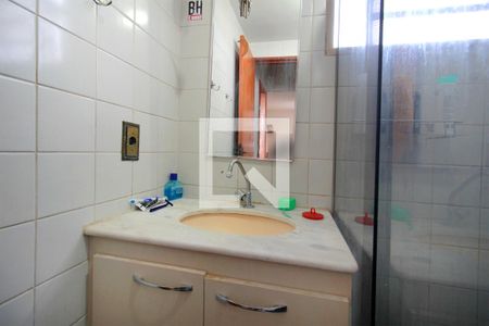 Apartamento à venda com 92m², 3 quartos e 2 vagasBanheiro
