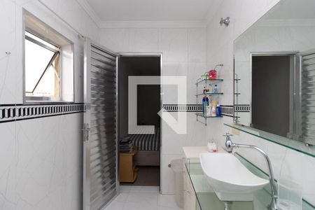 Casa à venda com 201m², 2 quartos e 2 vagas Casa à venda com 201m², 2 quartos e 2 vagasBanheiro da Suíte 2