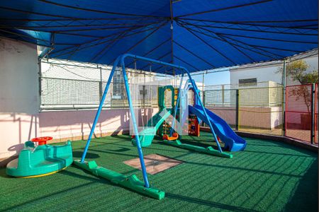 Apartamento à venda com 102m², 2 quartos e sem vagaÁrea comum - Playground