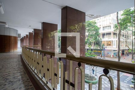 Apartamento à venda com 102m², 2 quartos e sem vagaÁrea comum - Varanda do Hall Social