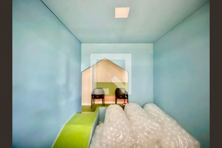 Apartamento à venda com 37m², 2 quartos e sem vagaÁrea comum