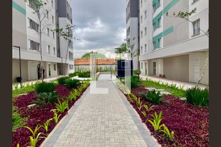Apartamento à venda com 37m², 2 quartos e sem vagaÁrea comum