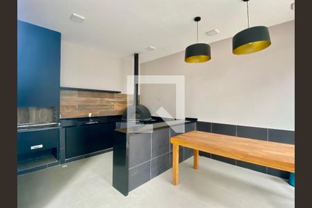 Apartamento à venda com 37m², 2 quartos e sem vagaÁrea comum