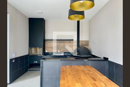 Apartamento à venda com 37m², 2 quartos e sem vagaÁrea comum