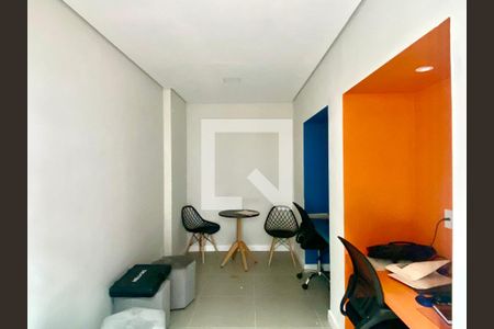 Apartamento à venda com 37m², 2 quartos e sem vagaÁrea comum