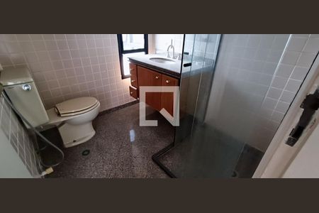 Apartamento para alugar com 200m², 3 quartos e 3 vagasBanheiro da Suíte 1