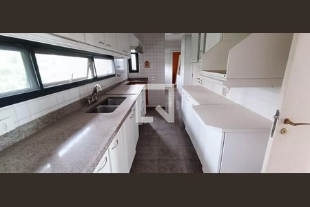 Apartamento para alugar com 200m², 3 quartos e 3 vagasCozinha