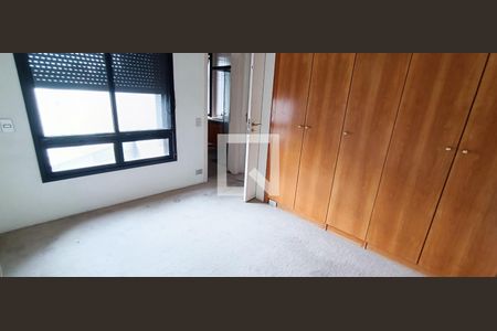 Apartamento para alugar com 200m², 3 quartos e 3 vagasSuíte 1