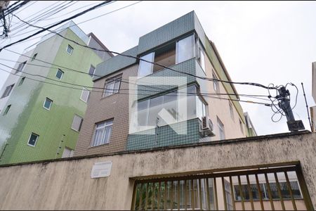 Apartamento à venda com 170m², 3 quartos e 2 vagas Apartamento à venda com 170m², 3 quartos e 2 vagasFachada