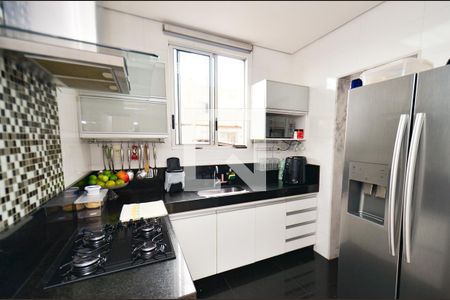 Apartamento à venda com 170m², 3 quartos e 2 vagas Apartamento à venda com 170m², 3 quartos e 2 vagasCozinha