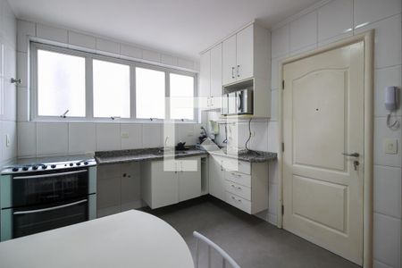 Apartamento à venda com 100m², 3 quartos e 1 vagaCozinha