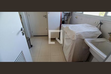 Apartamento à venda com 193m², 4 quartos e 4 vagasÁrea de Serviço