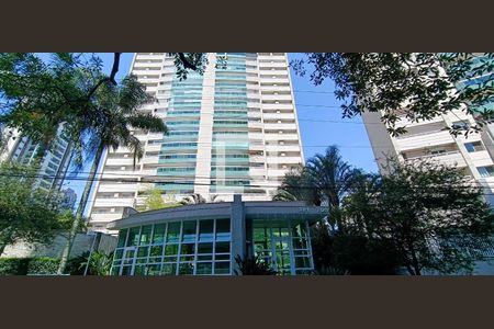 Apartamento à venda com 193m², 4 quartos e 4 vagasFachada