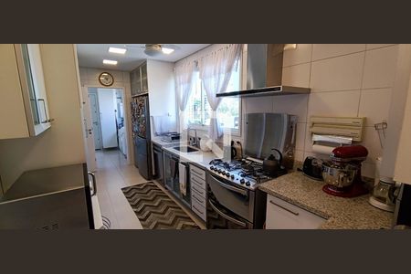 Apartamento à venda com 193m², 4 quartos e 4 vagasCozinha