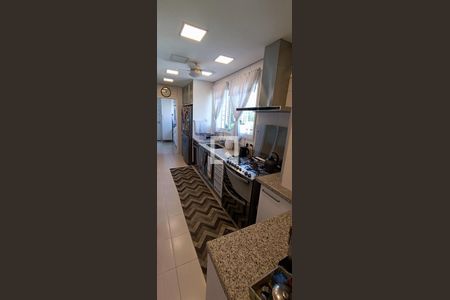 Apartamento à venda com 193m², 4 quartos e 4 vagasCozinha