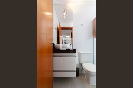 Apartamento à venda com 138m², 3 quartos e 2 vagas Apartamento à venda com 138m², 3 quartos e 2 vagasBanheiro Social