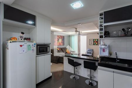 Apartamento à venda com 138m², 3 quartos e 2 vagas Apartamento à venda com 138m², 3 quartos e 2 vagasCozinha