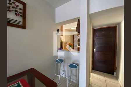 Apartamento à venda com 75m², 3 quartos e 1 vagaSala