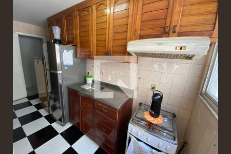 Apartamento à venda com 75m², 3 quartos e 1 vagaCozinha
