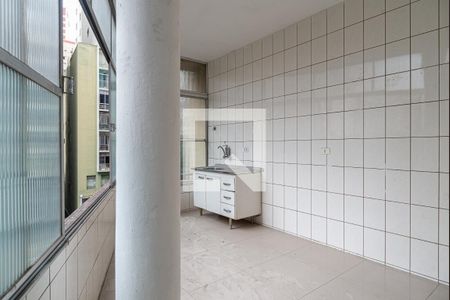 Apartamento à venda com 70m², 2 quartos e sem vaga Apartamento à venda com 70m², 2 quartos e sem vagaCozinha/Varanda