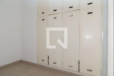 Quarto 2 de apartamento para alugar com 2 quartos, 70m² em Consolação, São Paulo