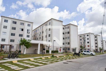 Apartamento à venda com 48m², 2 quartos e 1 vaga Apartamento à venda com 48m², 2 quartos e 1 vagaFachada