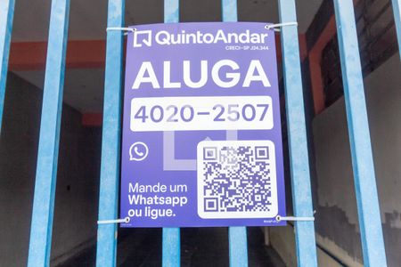 Casa à venda com 80m², 2 quartos e 1 vaga Casa à venda com 80m², 2 quartos e 1 vagaPlaquinha