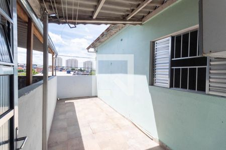 Casa à venda com 80m², 2 quartos e 1 vaga Casa à venda com 80m², 2 quartos e 1 vagaQuintal