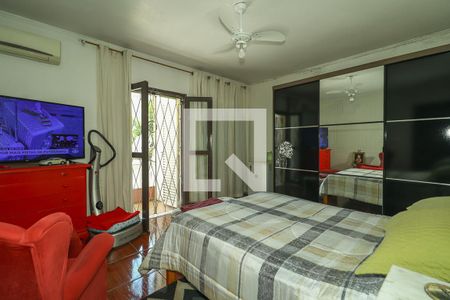 Casa à venda com 240m², 3 quartos e 2 vagas Casa à venda com 240m², 3 quartos e 2 vagasQuarto 3