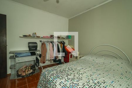 Casa à venda com 240m², 3 quartos e 2 vagas Casa à venda com 240m², 3 quartos e 2 vagasQuarto 2