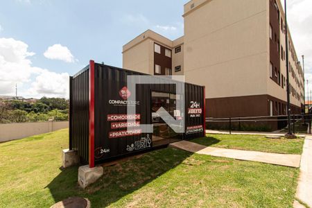 Apartamento para alugar com 42m², 2 quartos e 1 vagaÁrea comum - Mini Mercado